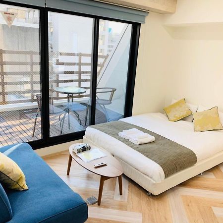 Wellstay Honmachi Osaka Bagian luar foto