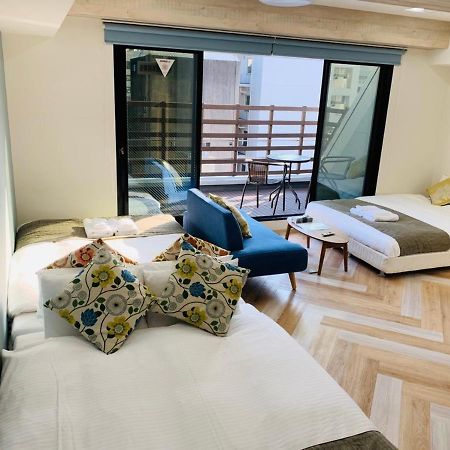 Wellstay Honmachi Osaka Bagian luar foto